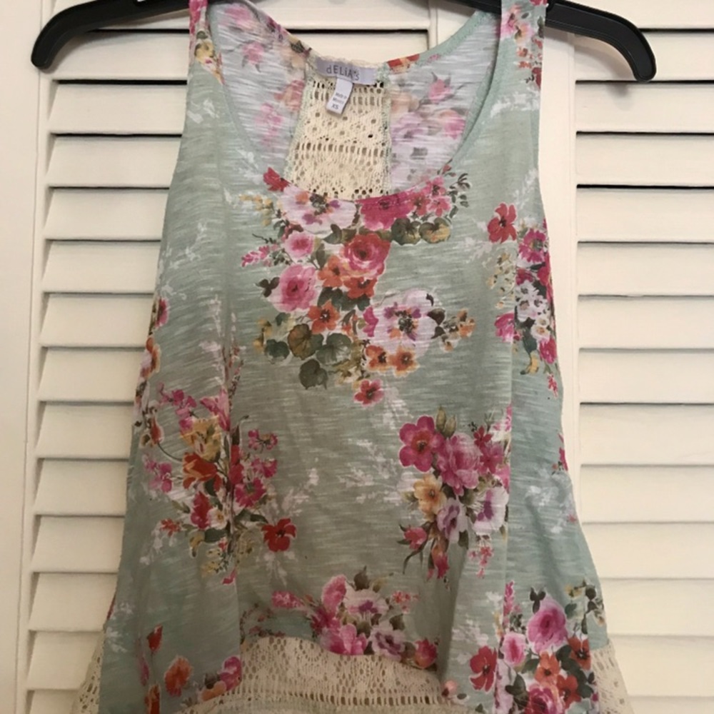Delia*s Floral and Lace Tank Top